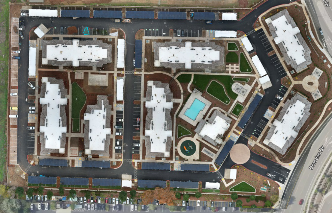 Commercial pool for apartment complex in Lincoln, CA