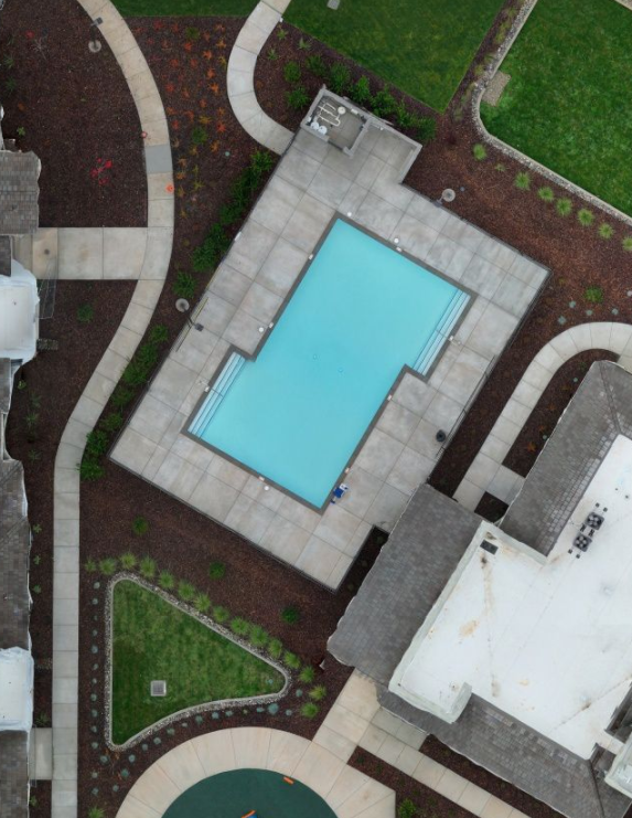 Commercial pool for apartment complex in Lincoln, CA